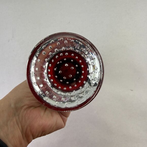 Vintage Aseda Glasbruk Red & Clear Art Glass Vase With Controlled Bubbles - Picture 6 of 10